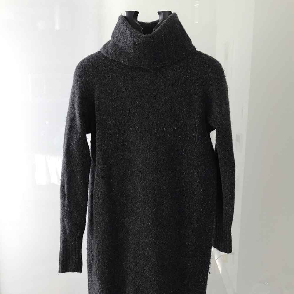 Sweater dress